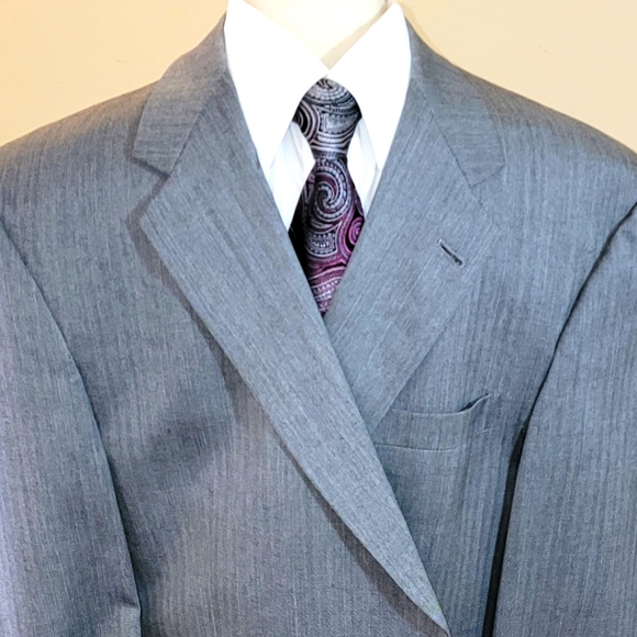 Hart Schaffner MarxHerringbone Suit